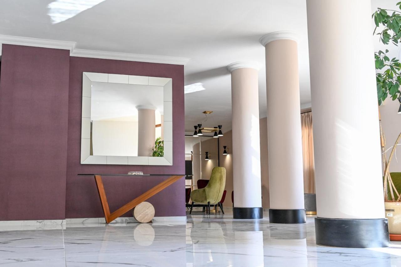 Hotel Roma Domus